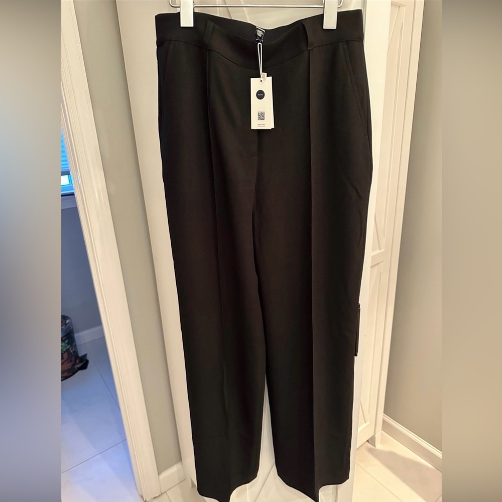 SPANX carefree crepe Black pants with pockets medium nwt